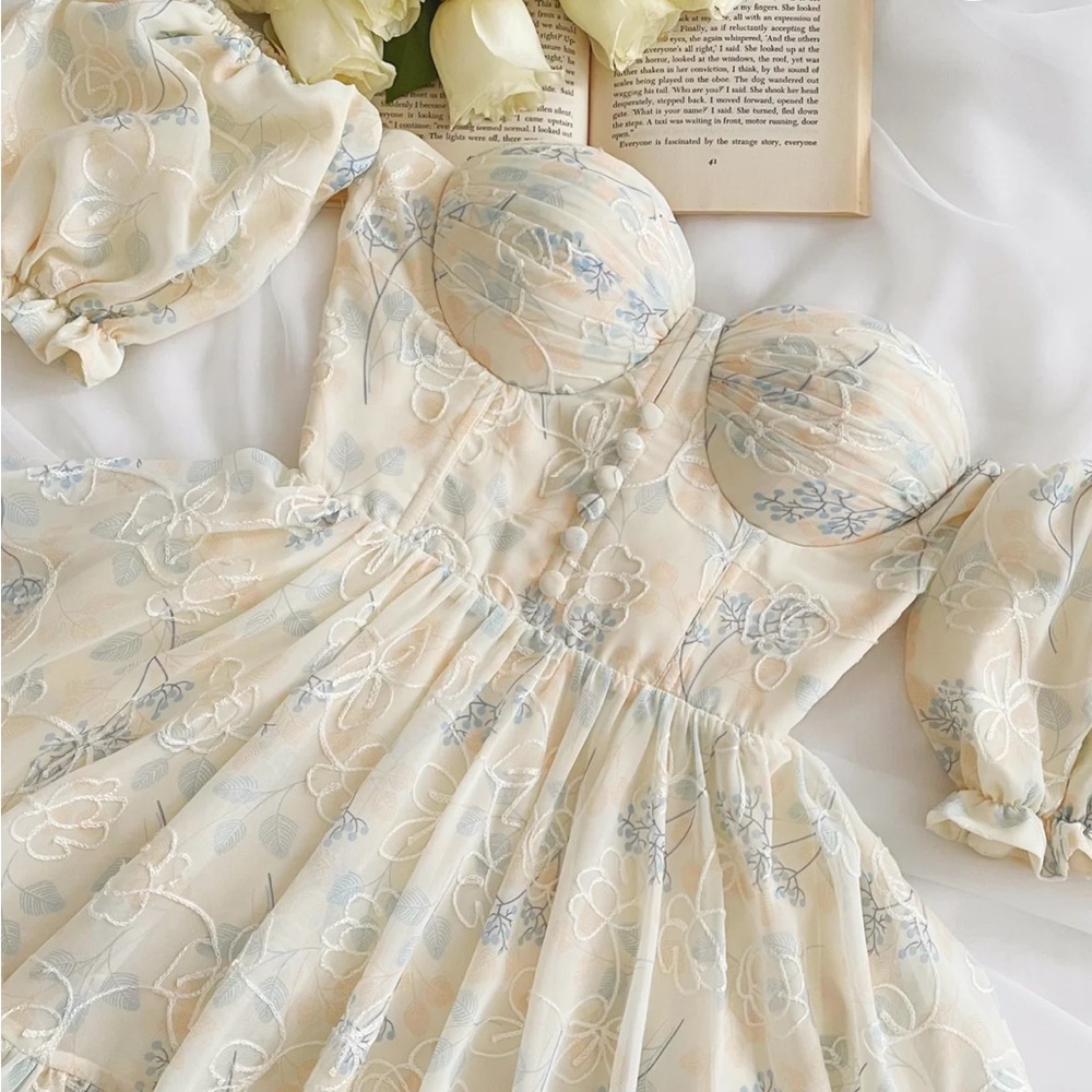 Adeirlina Summer in Tuscany dress - Picture 2 of 7
